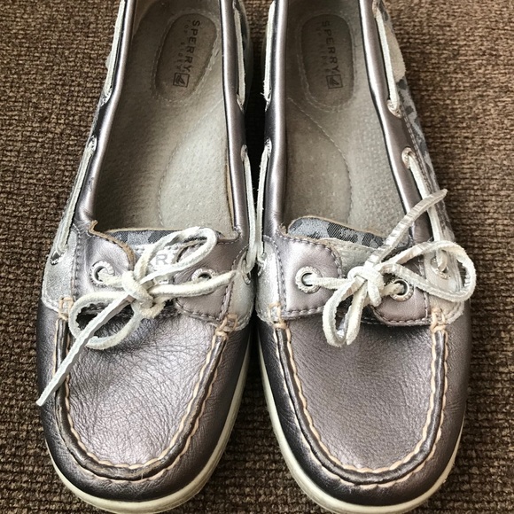 Sperry Shoes - Metallic gray sperrys